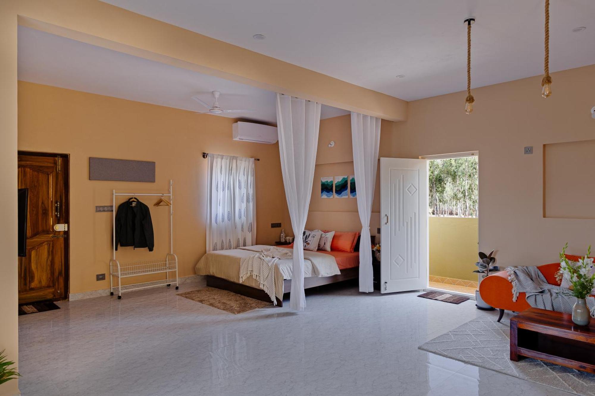 Вилла Moonlight Manor- Luxury Escape Бангалор Экстерьер фото
